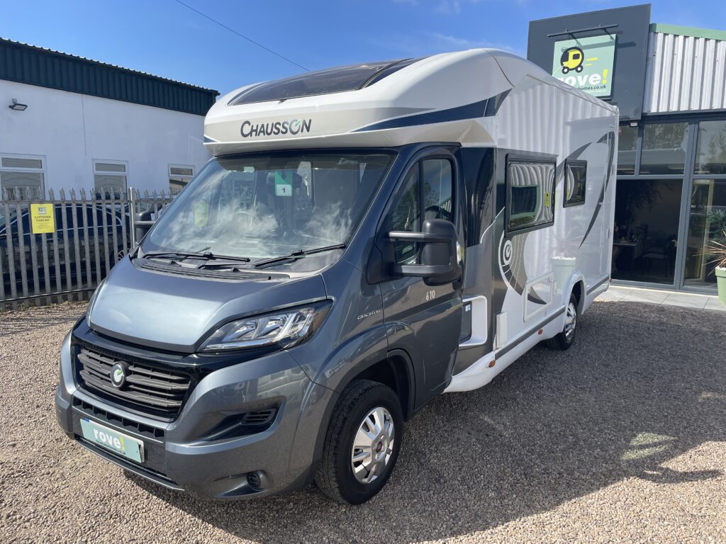 Campervan Chausson Darjeeling Chausson Welcome 610 Berth Belt End